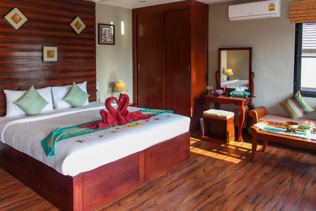 The Hip Resort @ Khao Lak Bang Sak Room photo